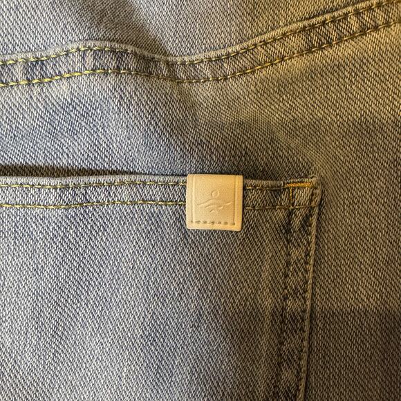 Halara Flex High Waisted Straight Leg Washed Casual Jeans with Pockets Medium - Picture 3 of 4